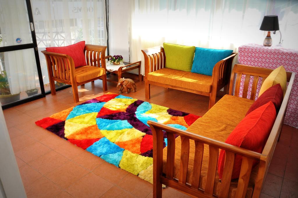 Blumarine Guest House Негомбо Экстерьер фото