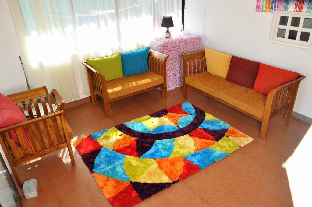 Blumarine Guest House Негомбо Экстерьер фото